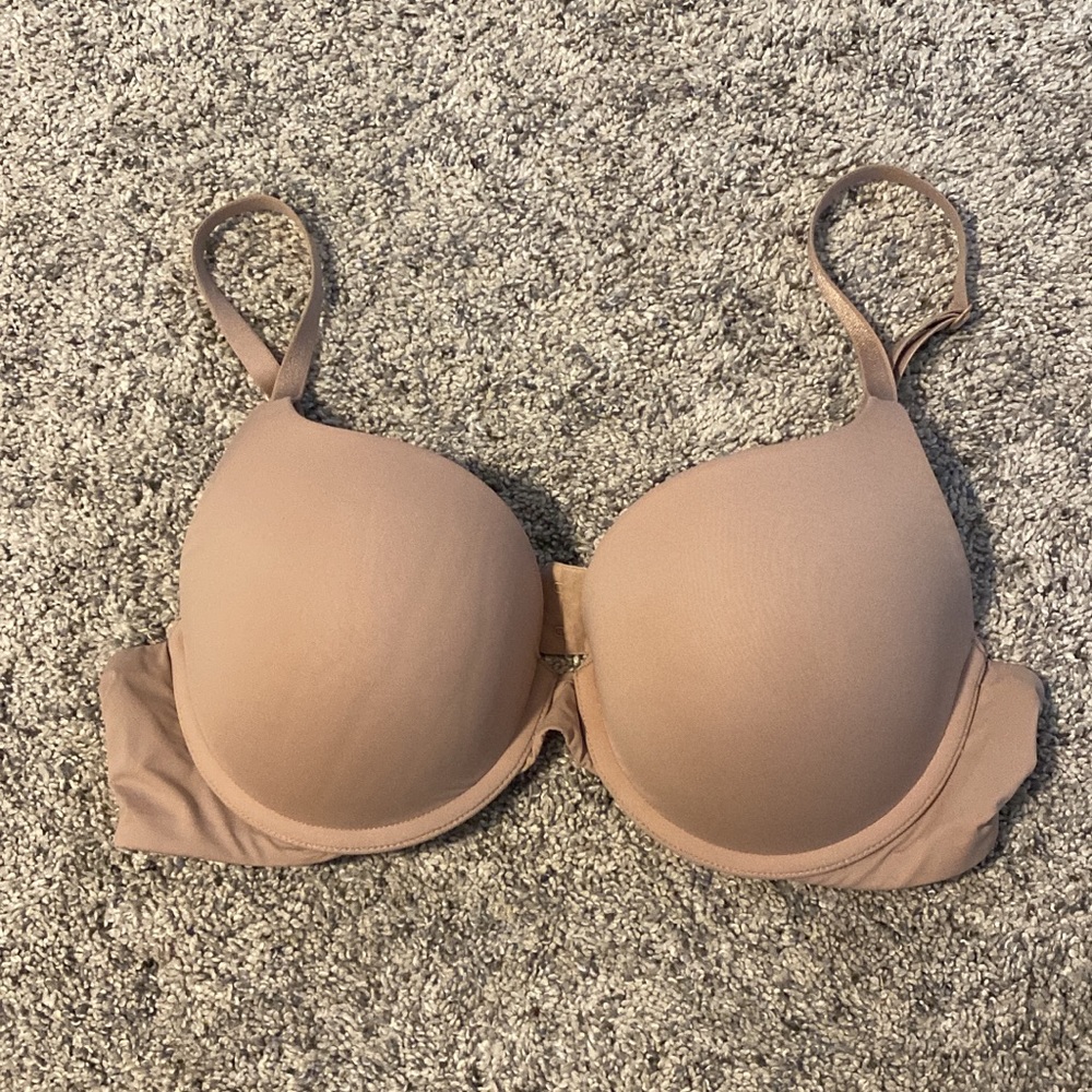 Victoria’s Secret push up bra